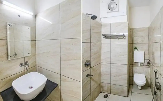 Fabhotel Silver Inn I