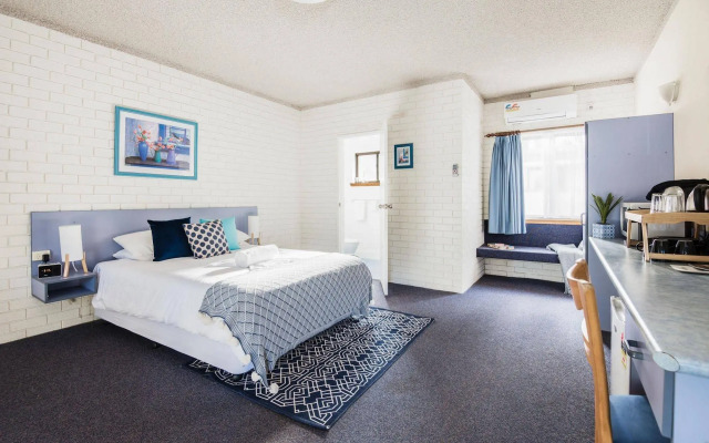 The Med Motel