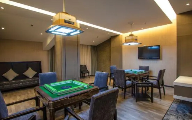 Lutang Hot Spring Resort