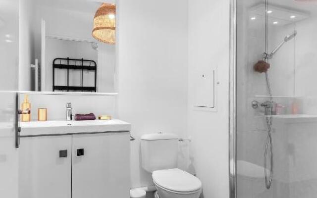 *DISNEYLAND-SERRIS* Studio Cosy