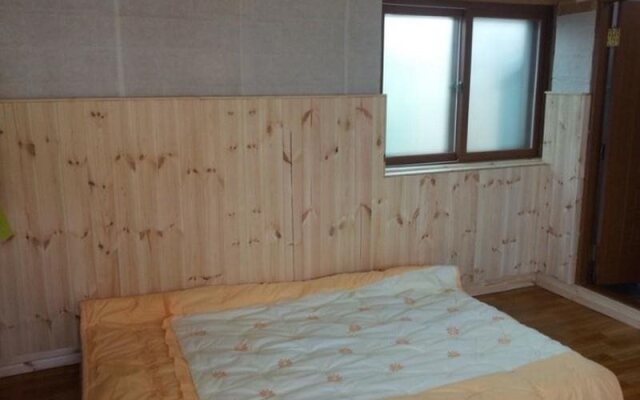 Jigubyul Yeohaeng Pension