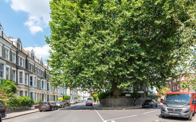 Vintage West Kensington Home by Olympia London