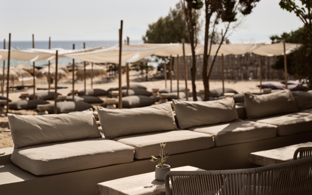 The Bay Hotel & Suites