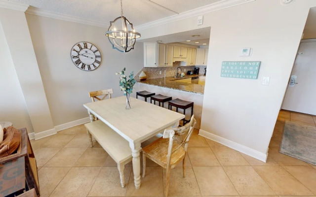 Beach House 301a 2 Bedroom Condo