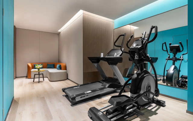 Holiday Inn Express Shanghai Changfeng Park by IHG