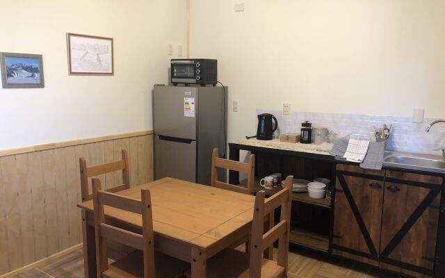 Magellanicus Rustic Suites