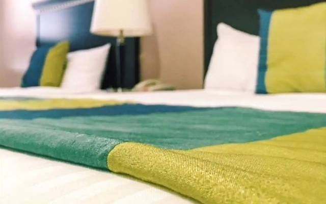 19 Atlantic Hotel