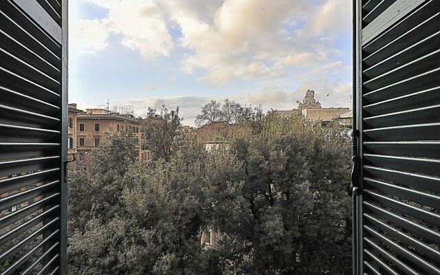 Central Domus Roma