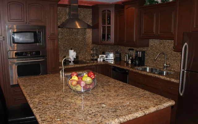 Sonoran Sky 2BR Upper 704 Sky by Casago