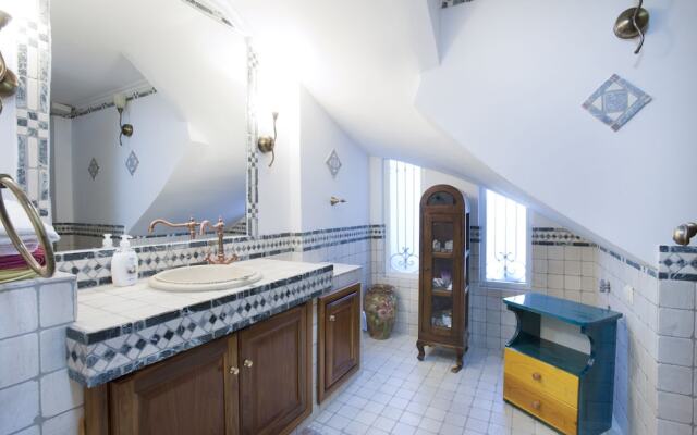 Spacious villa at Ilia Edipsou