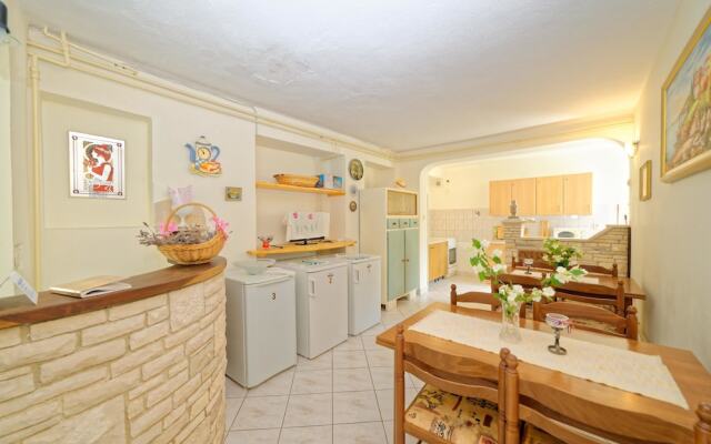 Guest House Jolanda / Comfort Double Room S3