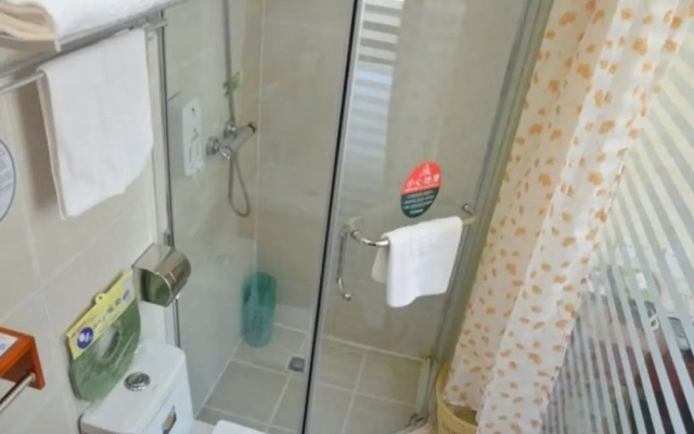 GreenTree Inn WeiFang QingZhou Middle HaiDai Road Electric Power Shell Hotel