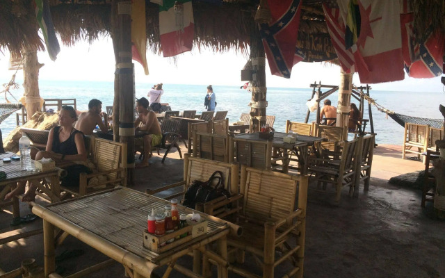 Haadson Resort