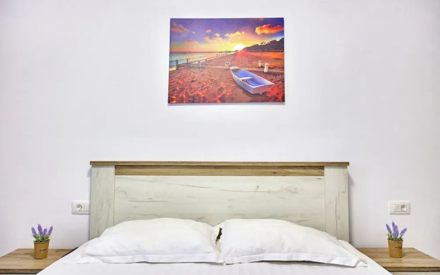 Laguna Wave 3 Apartment