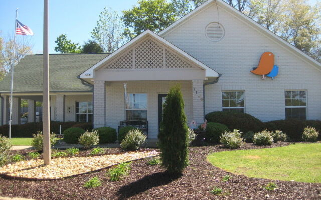 InTown Suites Extended Stay Auburn AL - Auburn University