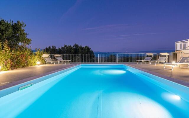 Vila Luna Apartments