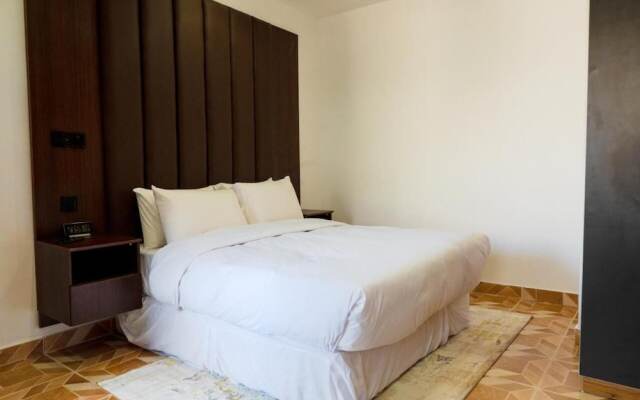 Jotani Living Hotel and Suites
