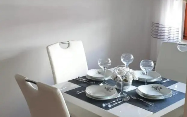 Apartman Aura