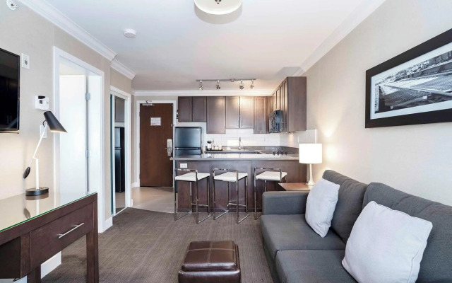 Sandman Signature Prince George Hotel