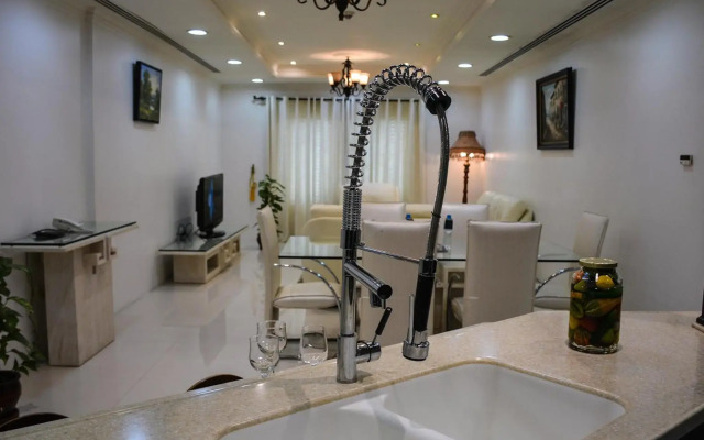 Kiev Tower Hotel Apartments