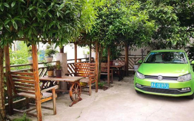 Tongxinglou Express Hotel