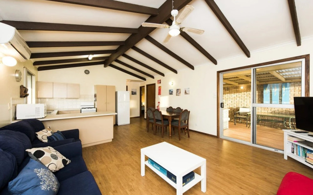 Sunset View- Ocean Views & Pet Friendly