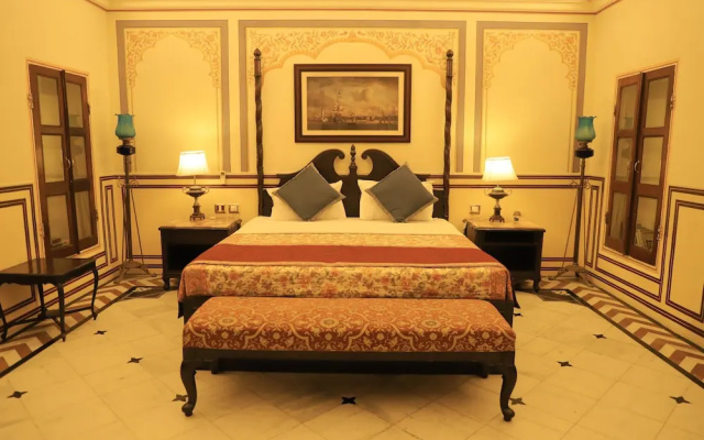 Castle Kanota Hotel