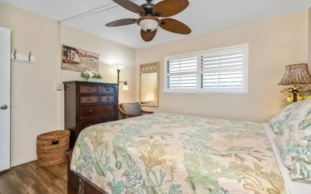 Menehune Shores, #308 2 Bedroom Condo