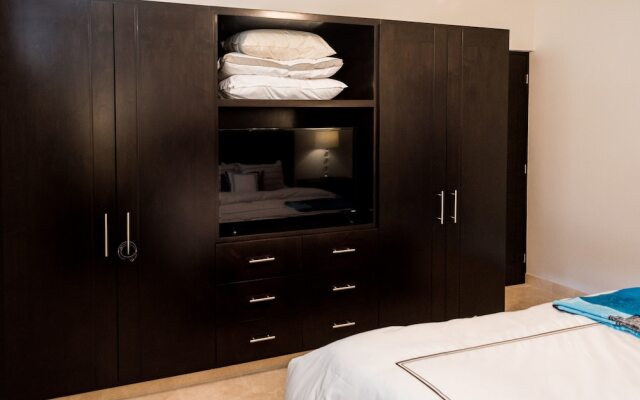 Cascadas de Pedregal 711 3 BR by Casago