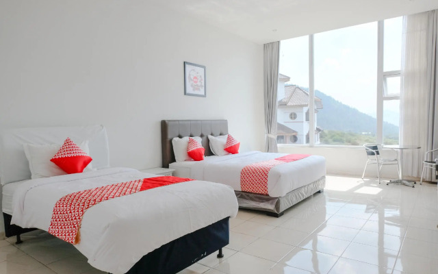 OYO 1194 Villa Bukit Panderman Residence