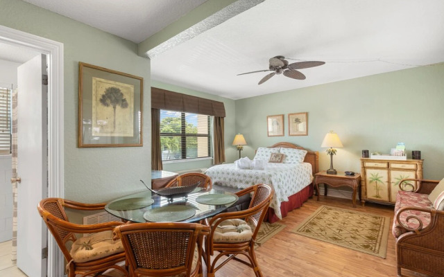 Royal Orleans by VTrips