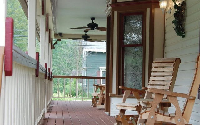The Ilex Inn Bed & Breakfast