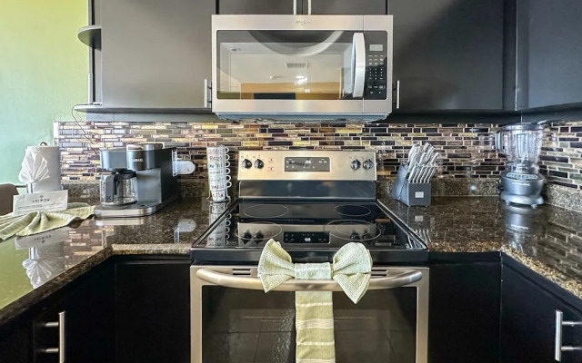 Upscale Ocean View Condo Close to it all Great