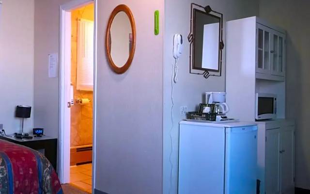 Haileybury Beach Motel
