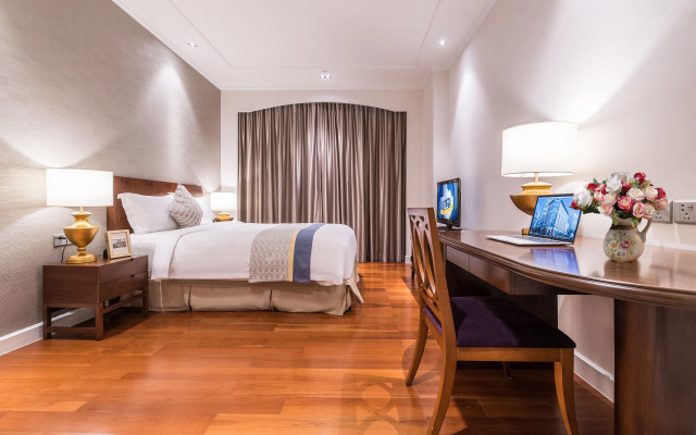 Апартотель Green Court Residence City Center Shanghai