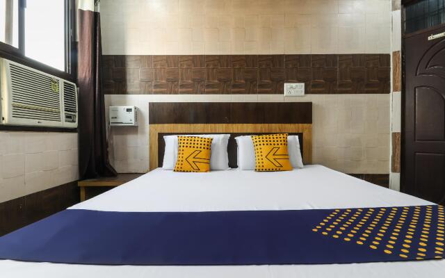 SPOT ON 63161 Hotel Platinum