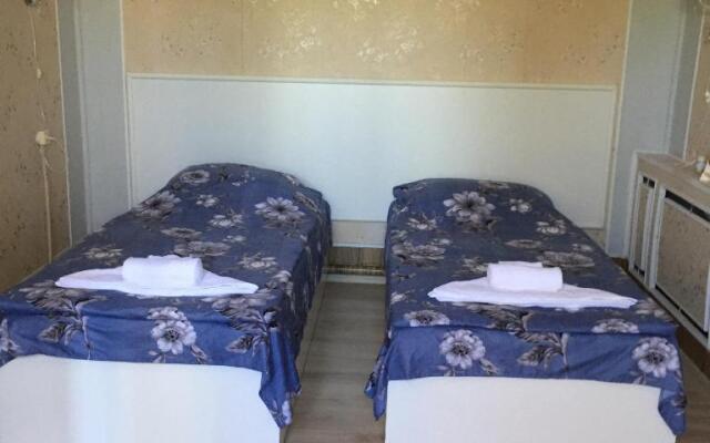 Apple Tree Family Home (ECO)