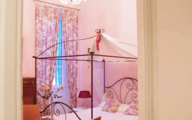 Le Blason B&B