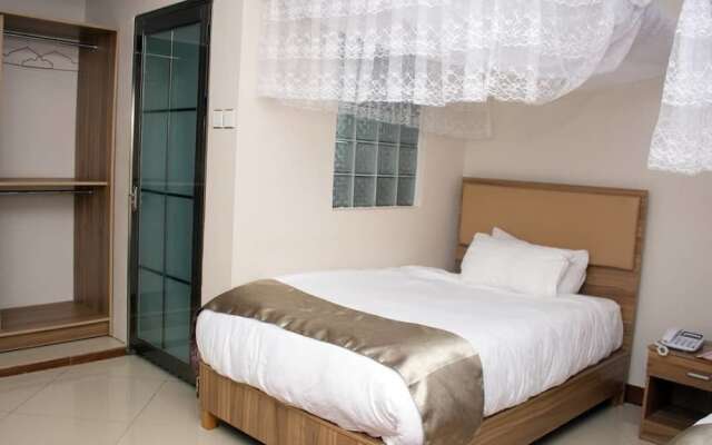 Santa Maria Hotel Entebbe