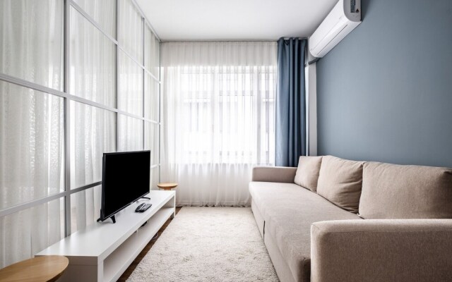 Sleek Studio Flat With Central Location in Kadikoy