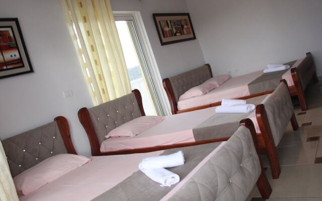 Relax Apartments Ksamil