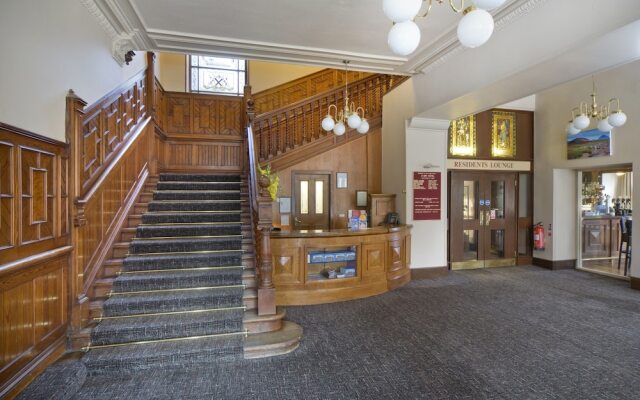 The Tarbet Hotel