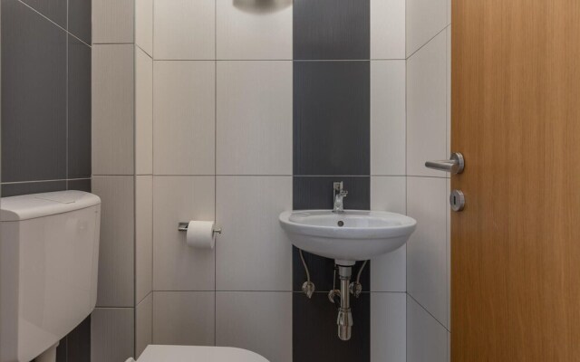 Stunning Home in Njivice With Wifi and 2 Bedrooms