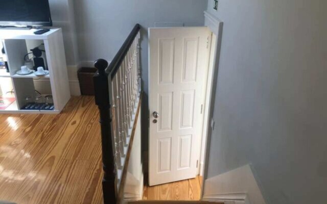 Guestready - Gonzaga Building Mezzanine