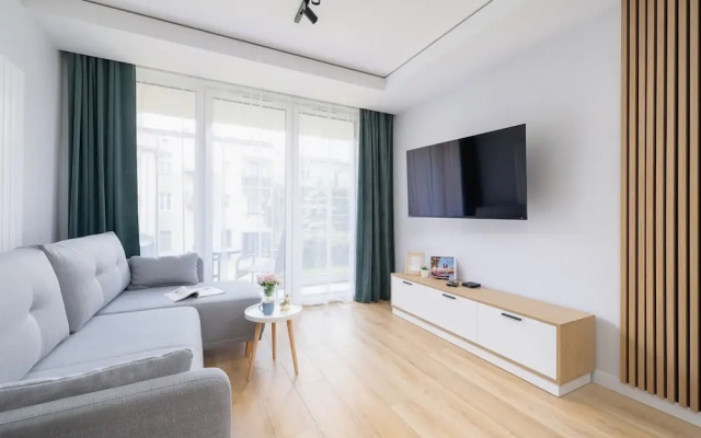 Cracow Apartment With Gym by Renters