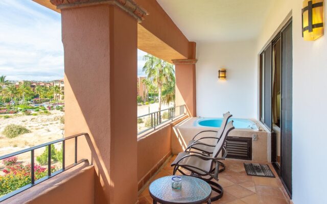 2BR W/private Jacuzzi: Casa del Mar Pelicano 301