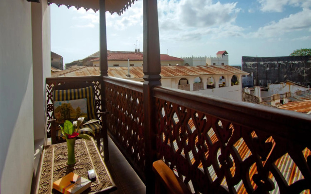 Asmini Palace Hotel