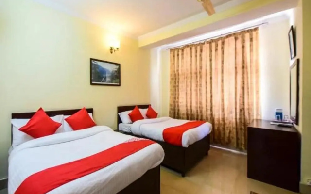 Anand Palace Hotel