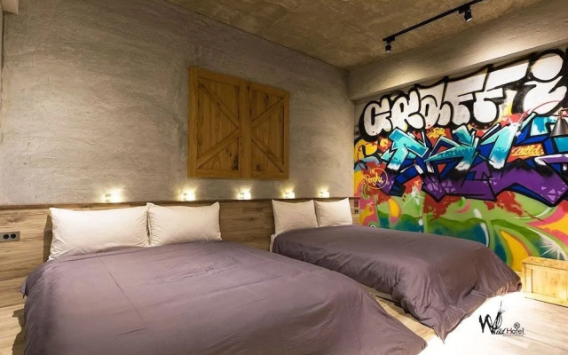 Wild Hotel