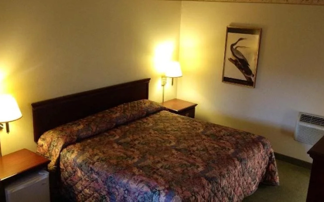 Humboldt Redwoods Inn
